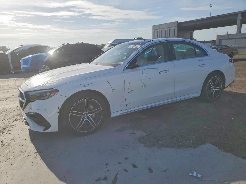 2025 Mercedes-benz E-klasse VIN W1KLF4GB0SA163485 — COPART salvage auction photo