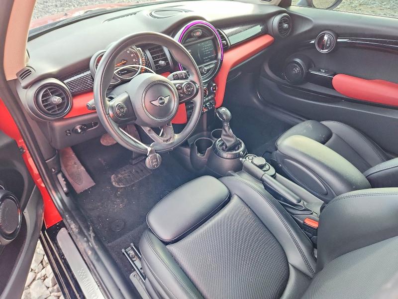2017 Mini Cooper VIN WMWXP7C31H2A46381 COPART salvage auction — REAR END, Ny - Mv-907A Salvage Certificate, sold $3,200 on 2026-08-17 (photo 8)