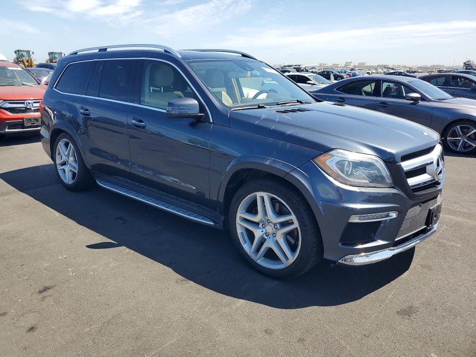 2013 Mercedes-benz Gl-class VIN 4JGDF7DE0DA153441 COPART salvage auction — MECHANICAL, CA - DIS/DLR/EXP ONLY CLEAN TITLE, sold $2,250 on 2026-09-14 (photo 4)
