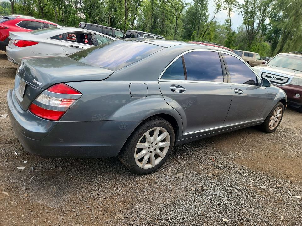 2007 Mercedes-benz S class VIN WDDNG86X27A128268 COPART salvage auction — REAR END, CT - CERT OF TITLE-SALVAGE, sold $525 on 2026-08-14 (photo 3)