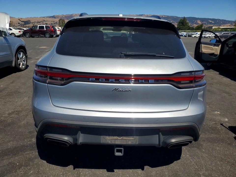 2022 Porsche Macan VIN WP1AA2A58NLB12444 COPART salvage auction — FRONT END, Salvage Title, sold $14,200 on 2026-08-20 (photo 6)