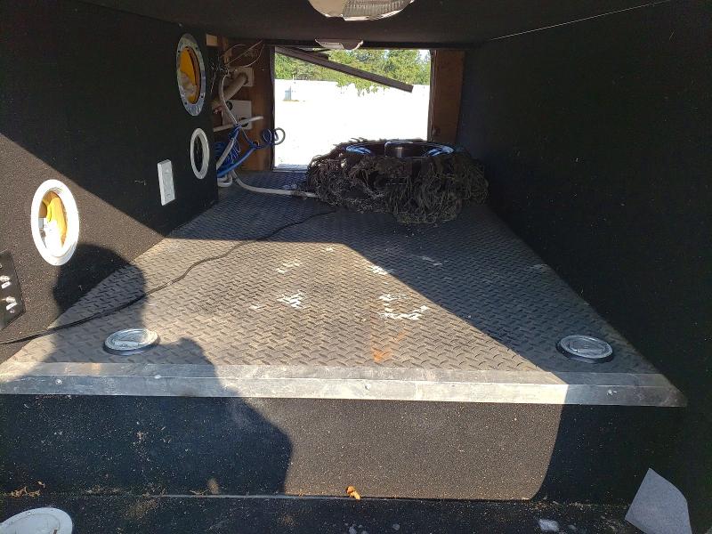 2010 Heartland rvs VIN 5SFCG3021AE204836 COPART salvage auction — ROLLOVER, MN - CERT OF TITLE-SALVAGE, sold $30 on 2026-09-17 (photo 7)