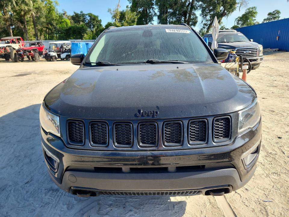 2020 Jeep Compass VIN 3C4NJDAB7LT245847 COPART salvage auction — MINOR DENT/SCRATCHES, FL - CERTIFICATE OF TITLE, sold $9,200 on 2026-08-25 (photo 5)