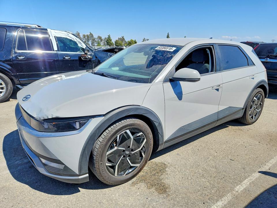 2022 Hyundai Ioniq 5 VIN KM8KM4AE9NU052074 — COPART salvage auction photo