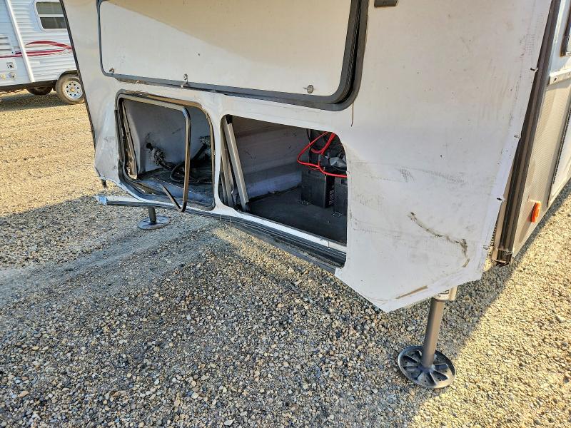 2022 Alliance Valor VIN 7M5FV4530NA005766 COPART salvage auction — FRONT END, AB - BOS - ACTIVE, sold $28,250 on 2026-09-10 (photo 9)