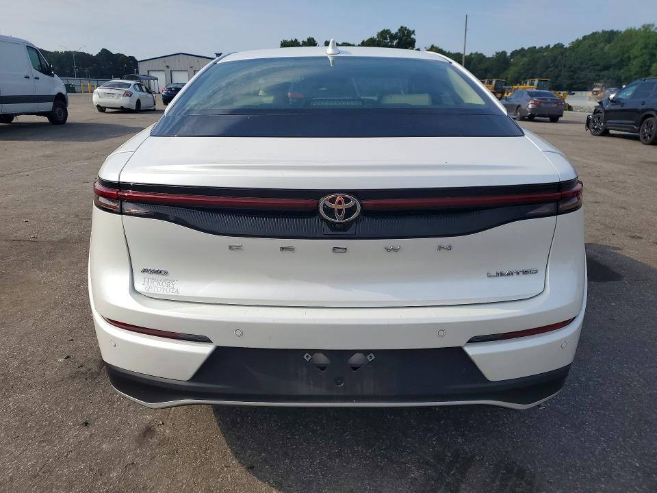 2023 Toyota Crown VIN JTDAAAAFXP3015690 COPART salvage auction — FRONT END, Nc - Salvage Certificate Of Title, sold $16,700 on 2026-09-03 (photo 6)
