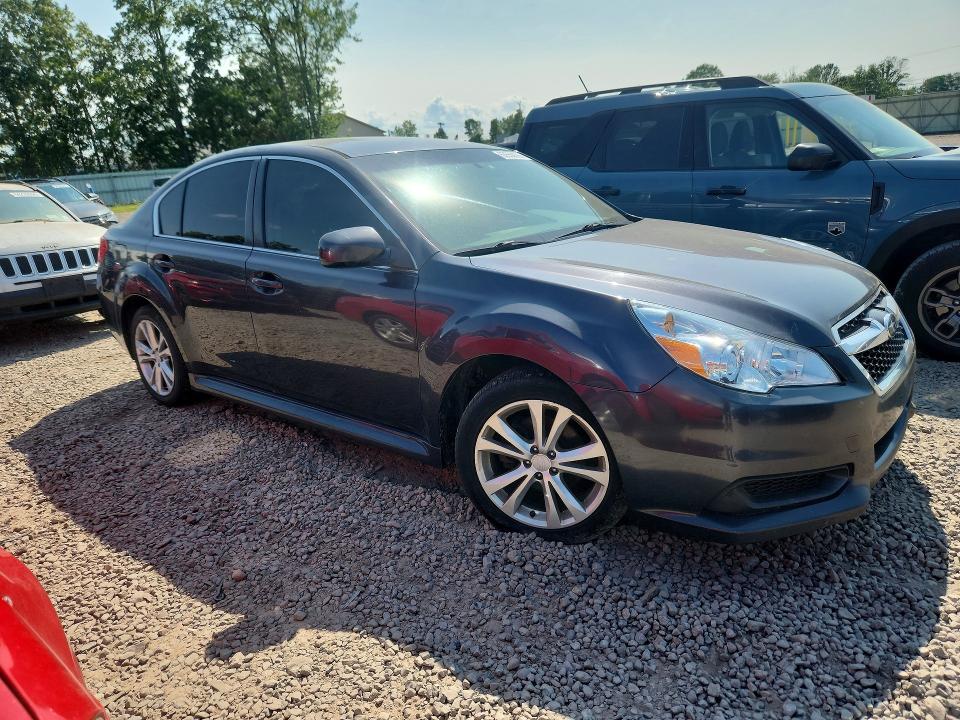 2013 Subaru LEGACY VIN 4S3BMCC60D3012829 COPART salvage auction — MINOR DENT/SCRATCHES, Fl - Certificate Of Title, sold $250 on 2026-08-31 (photo 4)