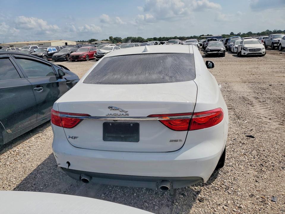 2018 Jaguar Xf VIN SAJBR4FX7JCY70596 COPART salvage auction — MECHANICAL, Salvage Title, sold $3,950 on 2026-09-14 (photo 6)