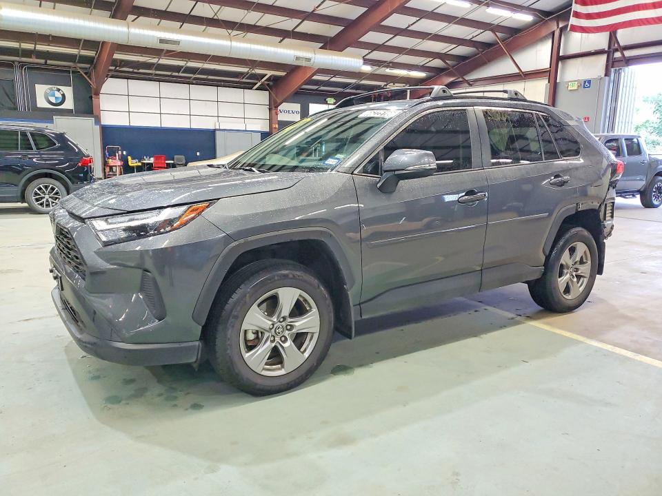 2025 Toyota Rav4 VIN 2T3W1RFV0SW379935 — COPART salvage auction photo