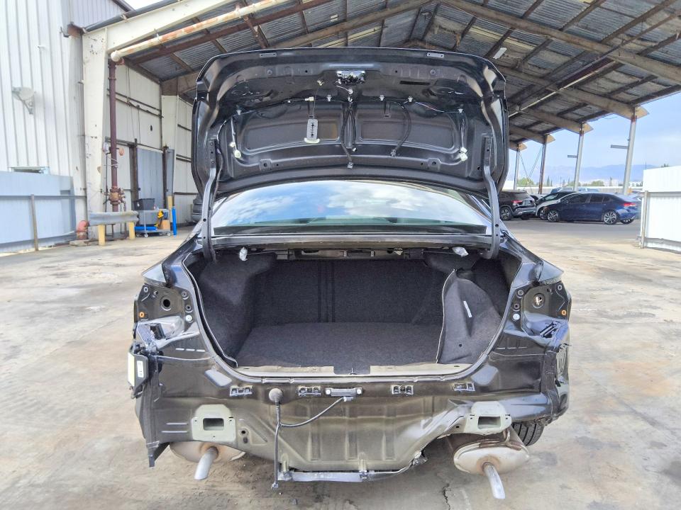 2026 Nissan Altima VIN 1N4BL4DV4TN327379 COPART salvage auction — REAR END, WA - VEHICLE CERT OF OWNERSHIP-TITL, sold $9,600 on 2026-09-02 (photo 6)