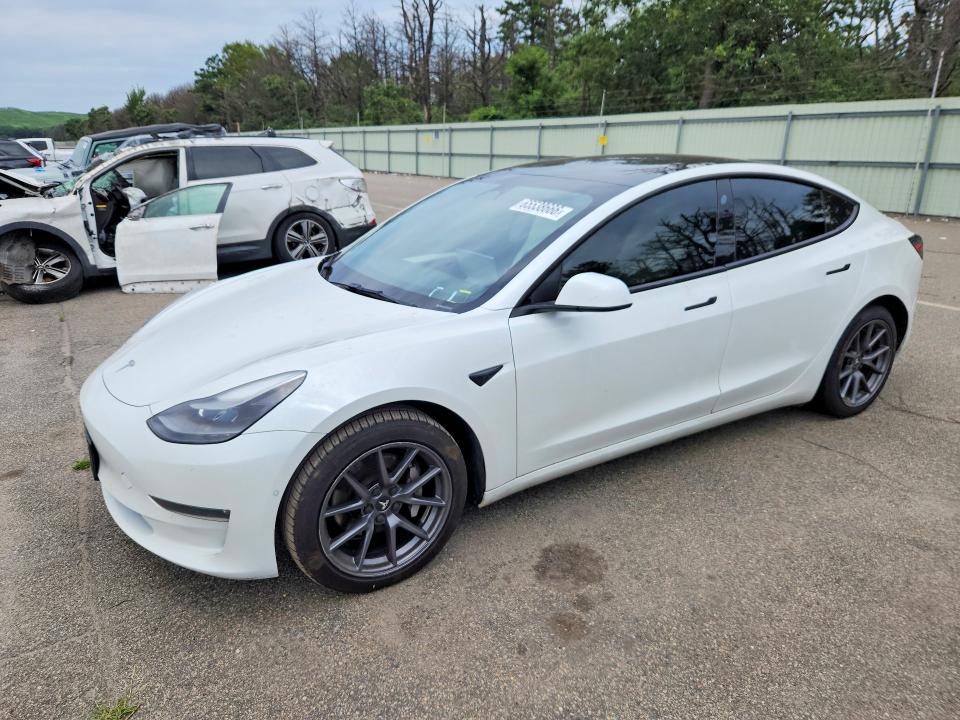 2022 Tesla Model 3 VIN 5YJ3E1EB6NF115368 — COPART salvage auction photo