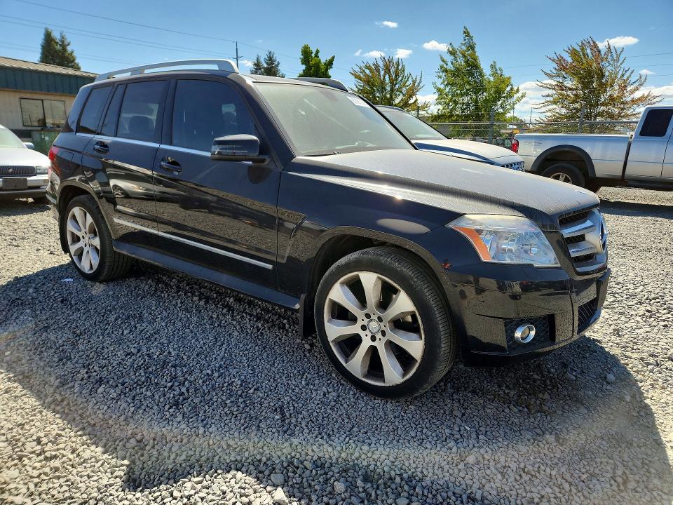 2010 Mercedes-benz Glk-class VIN WDCGG8HB2AF495826 COPART salvage auction — MINOR DENT/SCRATCHES, OR - CERTIFICATE OF TITLE, sold $800 on 2026-08-18 (photo 4)