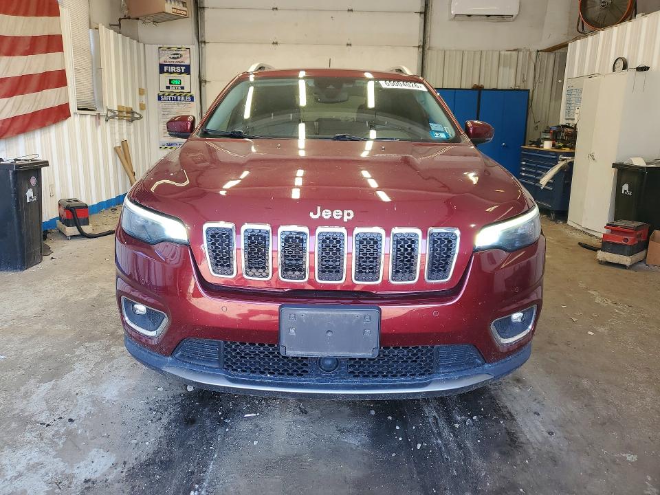 2019 Jeep Cherokee VIN 1C4PJMDX4KD158363 COPART salvage auction — UNDERCARRIAGE, Salvage Title, sold $11,517 on 2026-08-20 (photo 5)