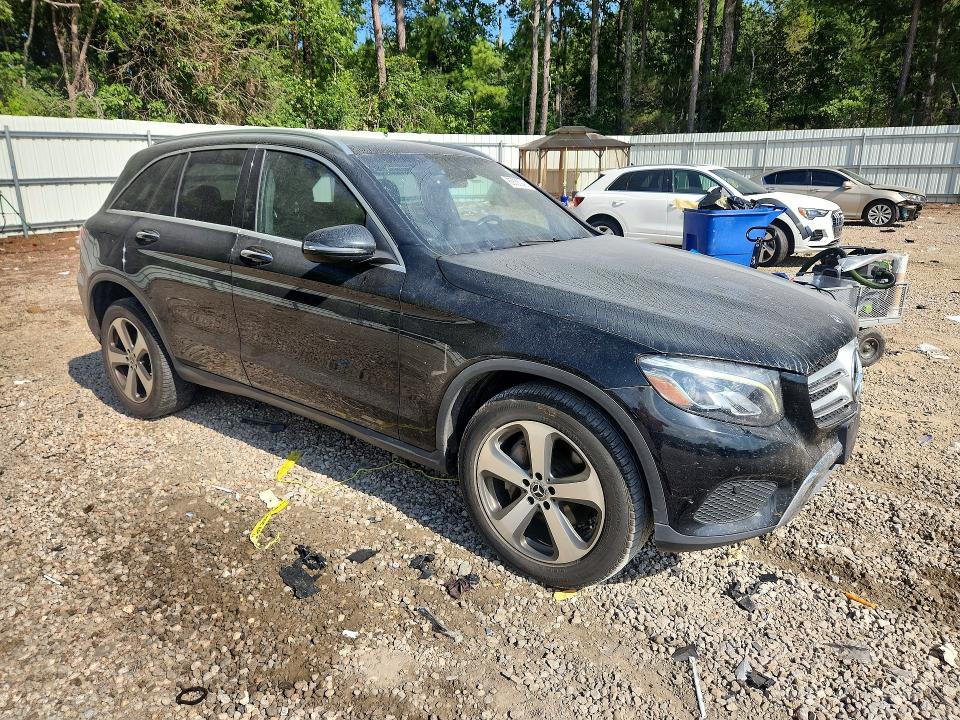 2017 Mercedes-benz Glc class VIN WDC0G4JB3HV010064 COPART salvage auction — MECHANICAL, NC - DEALER ONLY CLEAN TITLE, sold $2,150 on 2026-08-21 (photo 4)