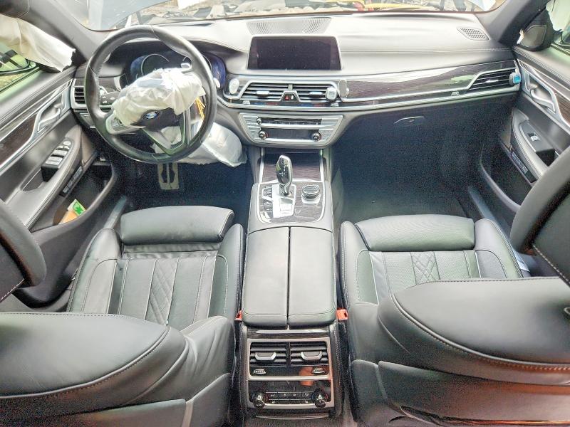 2018 BMW 7er VIN WBA7F0C59JGM22648 COPART salvage auction — FRONT END, Md - Cert Of Salvage > 75% Damage, sold $4,400 on 2026-08-14 (photo 8)