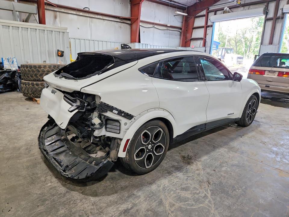 2023 Ford Mustang mach-e VIN 3FMTK4SE4PMA59837 COPART salvage auction — REAR END, Ny - Mv-907A Salvage Certificate, sold $14,000 on 2026-08-24 (photo 3)