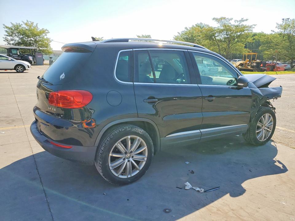 2012 Volkswagen Tiguan VIN WVGAV7AX2CW530039 COPART salvage auction — FRONT END, Ky - Bill Of Sale/Part Only/No Titl, sold $300 on 2026-08-17 (photo 3)