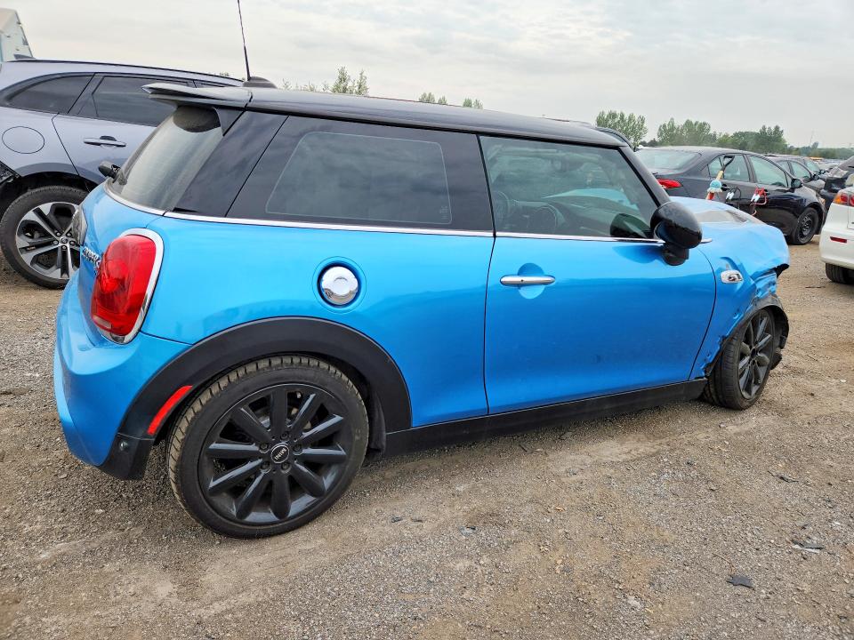 2015 Mini Cooper VIN WMWXP7C59F2A39239 COPART salvage auction — FRONT END, ON - PERMIT SALVAGE, sold $500 on 2026-08-20 (photo 3)
