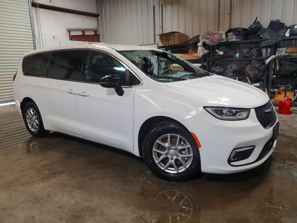 2025 Chrysler Pacifica VIN 2C4RC1BG3SR599838 COPART salvage auction — HAIL, OK - CERTIFICATE OF TITLE (P), sold $12,700 on 2026-09-14 (photo 4)