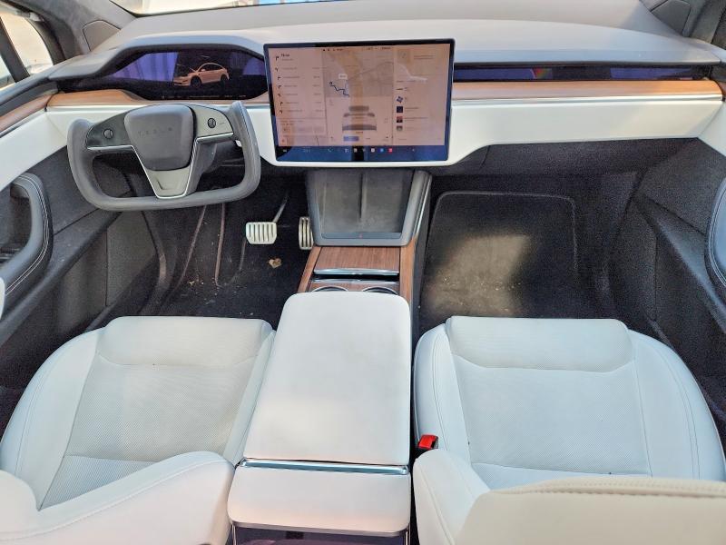 2022 Tesla Model x VIN 7SAXCDE55NF339382 COPART salvage auction — FRONT END, On - Permit No Brand - Unfit, sold $36,750 on 2026-09-29 (photo 8)