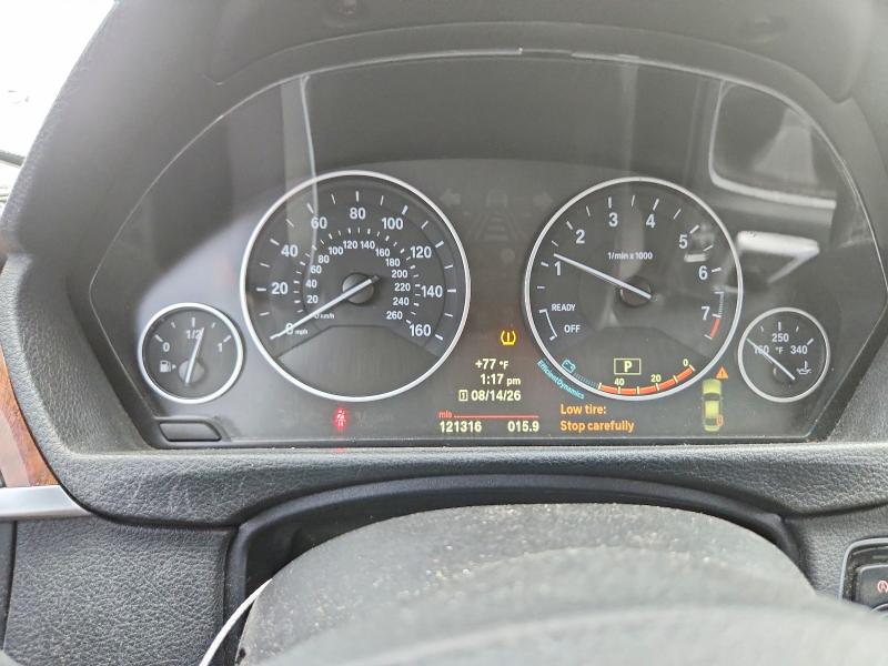 2013 BMW 3er VIN WBA3B5C58DF598446 COPART salvage auction — MECHANICAL, De - Certificate Of Title, sold $1,550 on 2026-08-25 (photo 9)