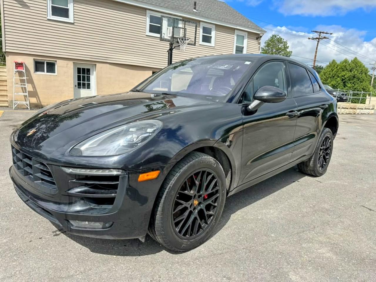2017 Porsche Macan VIN WP1AG2A56HLB55313 — COPART salvage auction photo