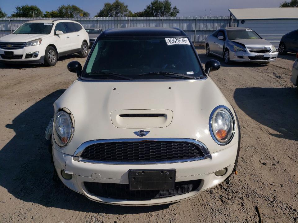 2009 Mini Cooper VIN WMWMM33599TP91829 COPART salvage auction — FRONT END, Ca - Salvage Certificate, sold $100 on 2026-08-11 (photo 5)