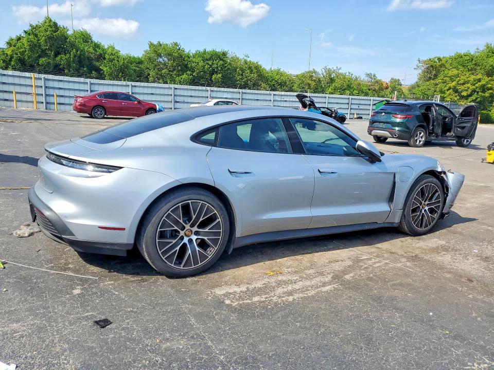 2021 Porsche Taycan VIN WP0AA2Y15MSA16721 COPART salvage auction — FRONT END, Salvage Title, sold $23,900 on 2026-09-21 (photo 3)