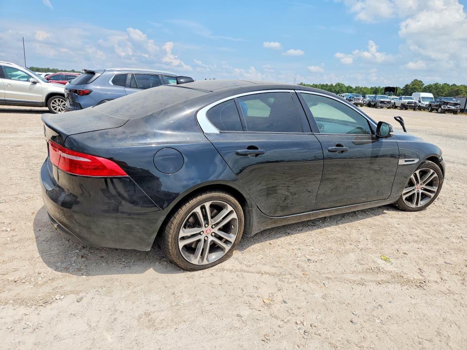 2017 Jaguar Xe VIN SAJAD4BVXHA971913 COPART salvage auction — FRONT END, TX - CERT OF TITLE-REBUILT SALVAGE, sold $1,150 on 2026-09-04 (photo 3)