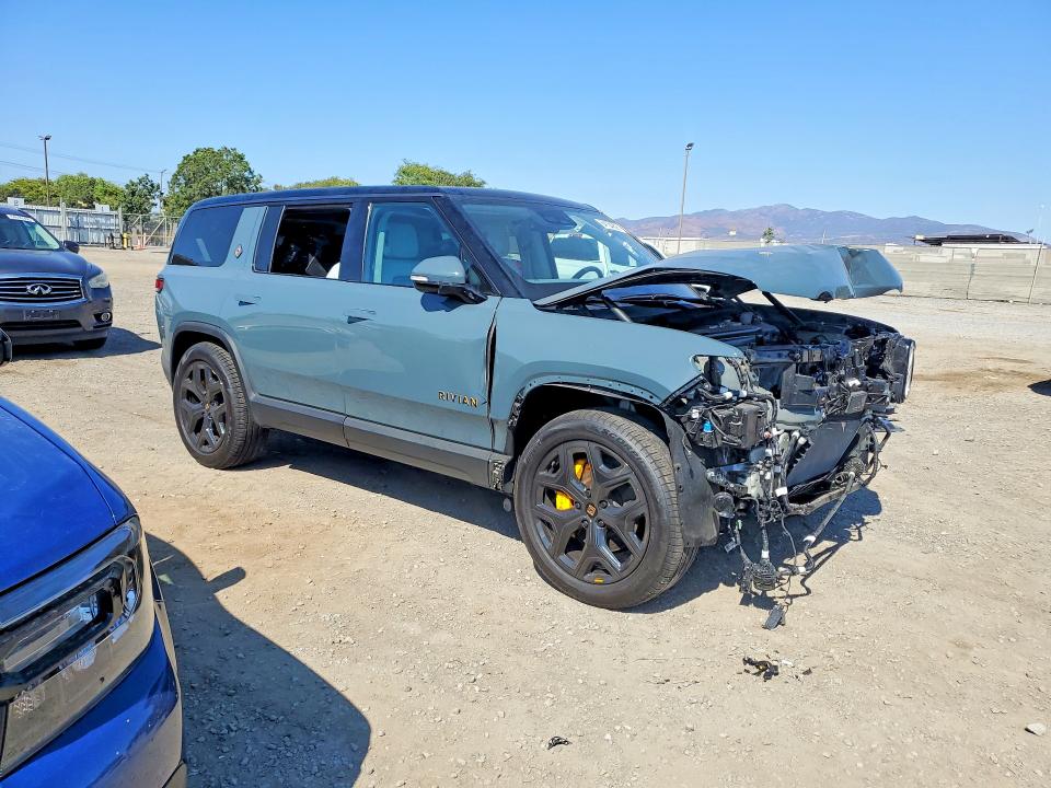 2025 Rivian R1s VIN 7PDSGCBPXSN062987 COPART salvage auction — FRONT END, CA - SALVAGE CERTIFICATE, sold $19,200 on 2026-09-18 (photo 4)