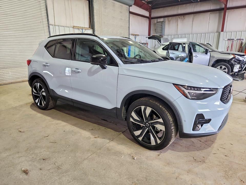 2026 Volvo Xc40 VIN YV4L12UC6T2788024 COPART salvage auction — FRONT END, Ny - Certificate Of Title, sold $23,300 on 2026-08-19 (photo 4)
