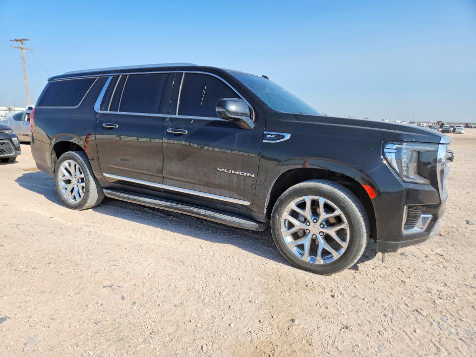 2021 Gmc Yukon VIN 1GKS2GKD3MR482013 COPART salvage auction — MINOR DENT/SCRATCHES, Salvage Title, sold $25,000 on 2026-08-19 (photo 4)