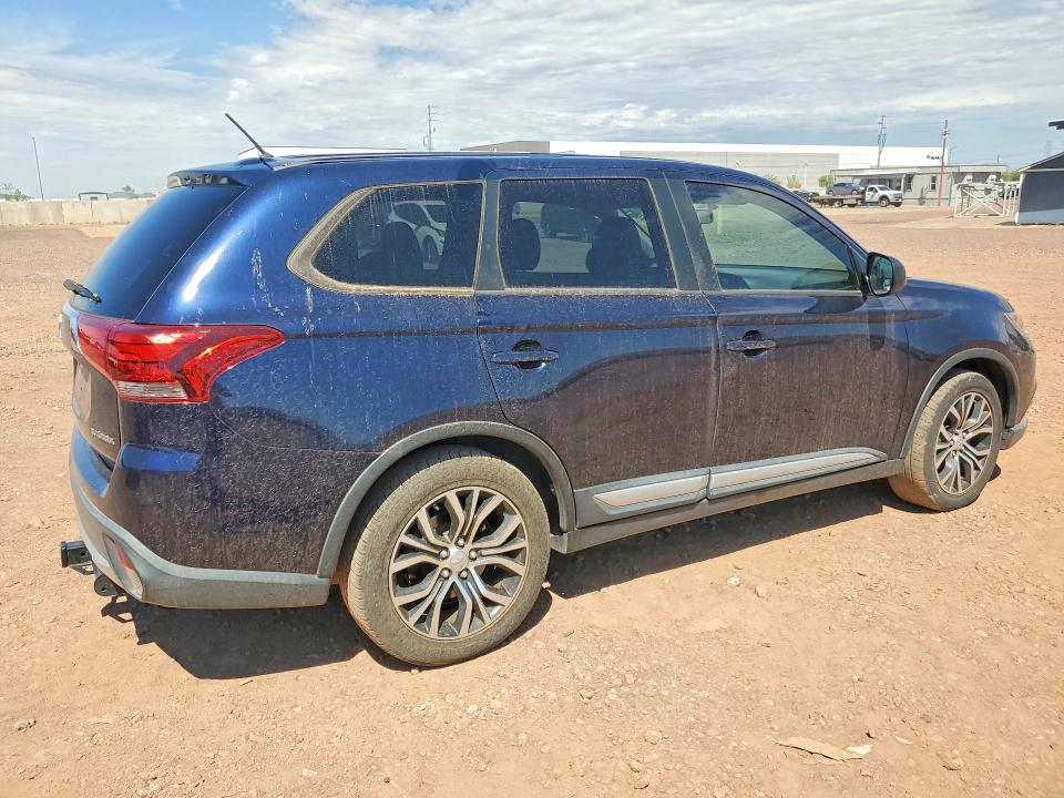 2016 Mitsubishi Outlander VIN JA4AD2A31GZ022702 COPART salvage auction — MINOR DENT/SCRATCHES, Az - Certificate Of Title, sold $1,100 on 2026-09-08 (photo 3)