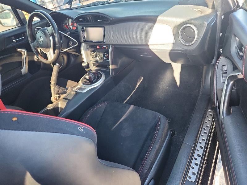 2016 Scion Fr-s VIN JF1ZNAA13G9702959 COPART salvage auction — REAR END, Salvage Title, sold $5,000 on 2026-09-02 (photo 8)