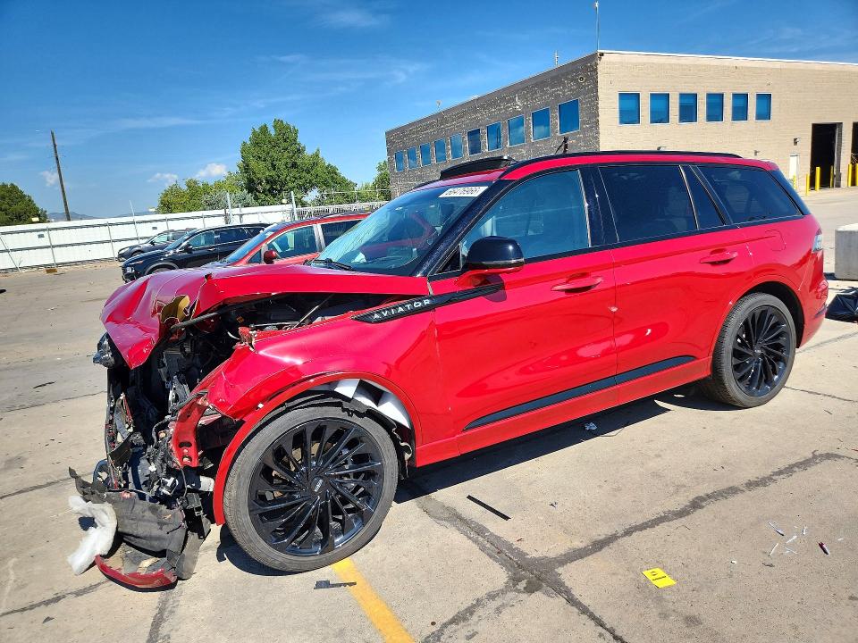 2025 Lincoln Aviator VIN 5LM5J7XC6SGL13178 — COPART salvage auction photo