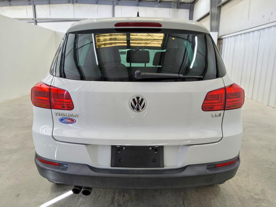 2017 Volkswagen Tiguan VIN WVGRV7AX2HW508312 COPART salvage auction — FRONT END, TX - CERTIFICATE OF TITLE, sold $775 on 2026-08-11 (photo 6)
