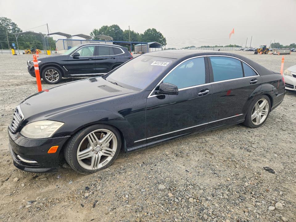 2013 Mercedes-benz S-klasse VIN WDDNG7DB8DA497116 COPART salvage auction — MINOR DENT/SCRATCHES, Ga - Certificate Of Title, sold $2,400 on 2026-08-12 (photo 1)