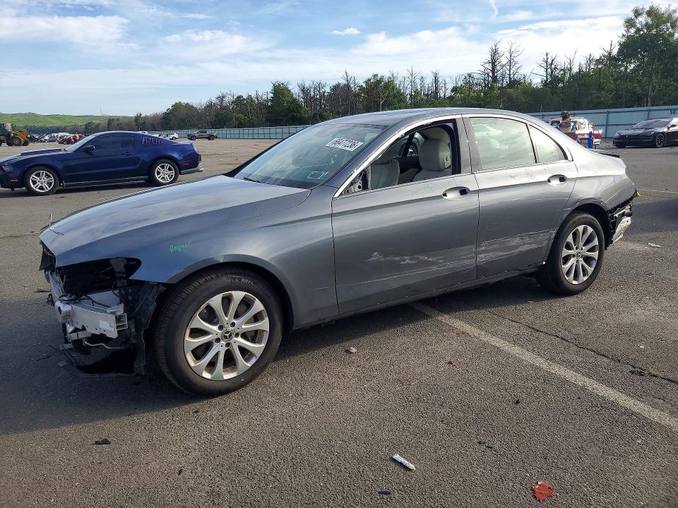 2020 Mercedes-benz E-klasse VIN WDDZF8EB1LA734553 — COPART salvage auction photo