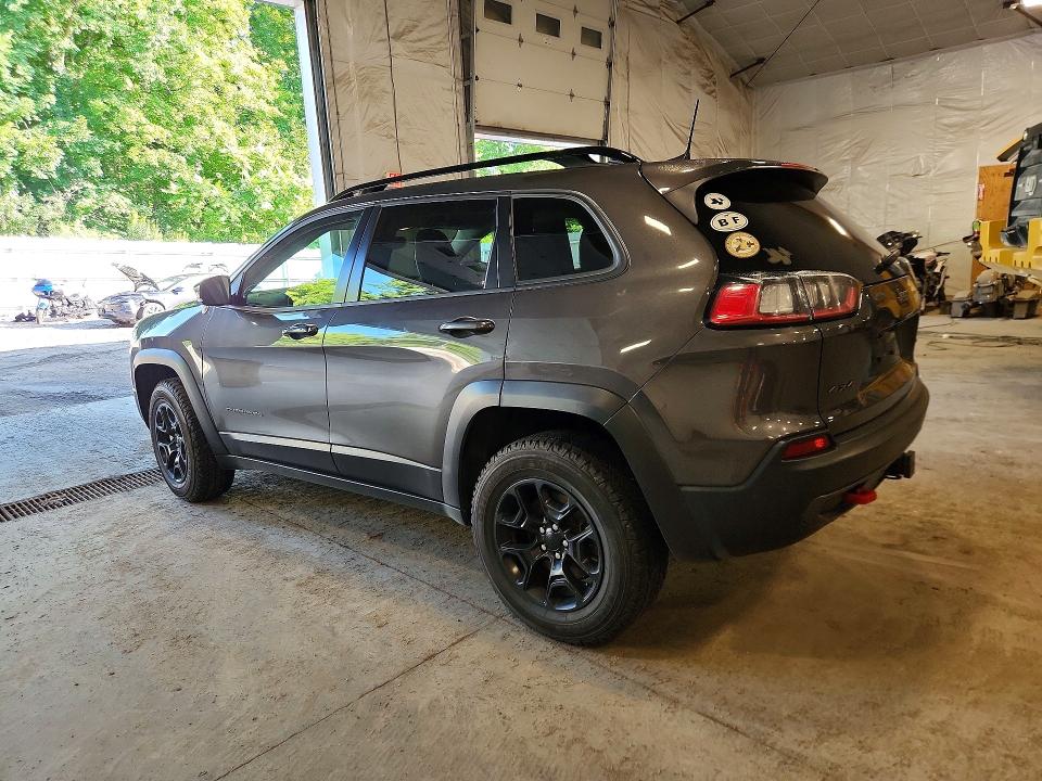 2022 Jeep Cherokee VIN 1C4PJMBXXND553025 COPART salvage auction — FRONT END, Vt - Certificate Of Title, sold $10,500 on 2026-09-21 (photo 2)