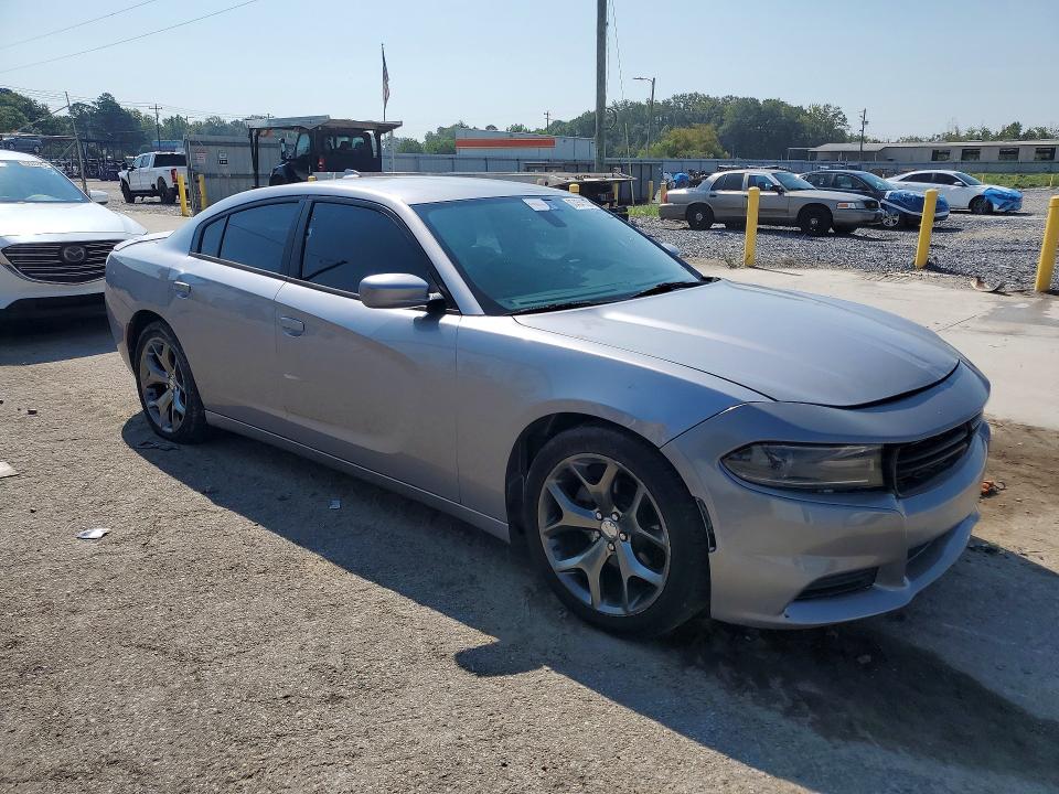 2015 Dodge Charger VIN 2C3CDXHG3FH826376 COPART salvage auction — MINOR DENT/SCRATCHES, Al - Certificate Of Title (P), sold $3,200 on 2026-09-24 (photo 4)
