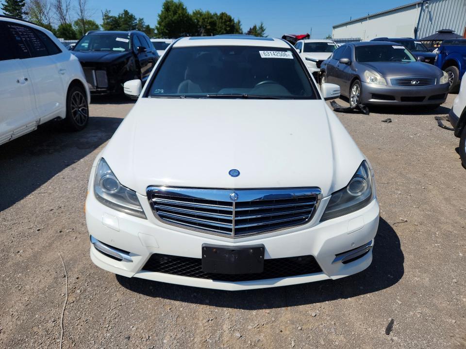 2013 Mercedes-benz C class VIN WDDGF8AB4DA788198 COPART salvage auction — SIDE, ON - PERMIT NO BRAND - UNFIT, sold $2,350 on 2026-08-18 (photo 5)