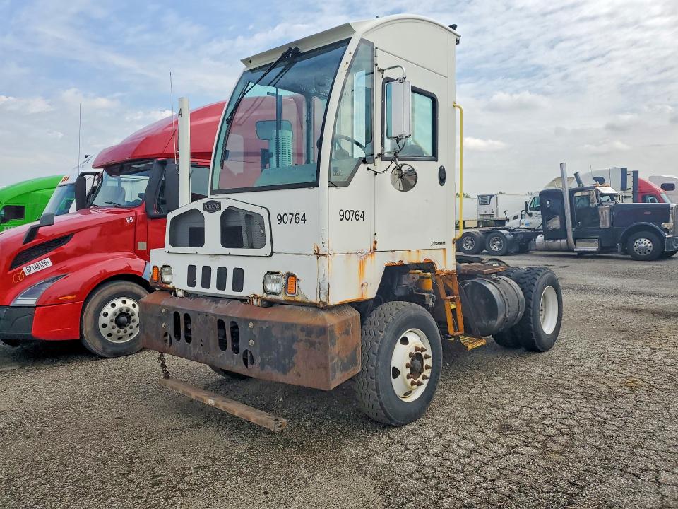 2015 Autocar llc VIN 516G4G416FH218818 COPART salvage auction — SIDE, IL - CERTIFICATE OF TITLE (P), sold $1,150 on 2026-09-25 (photo 1)