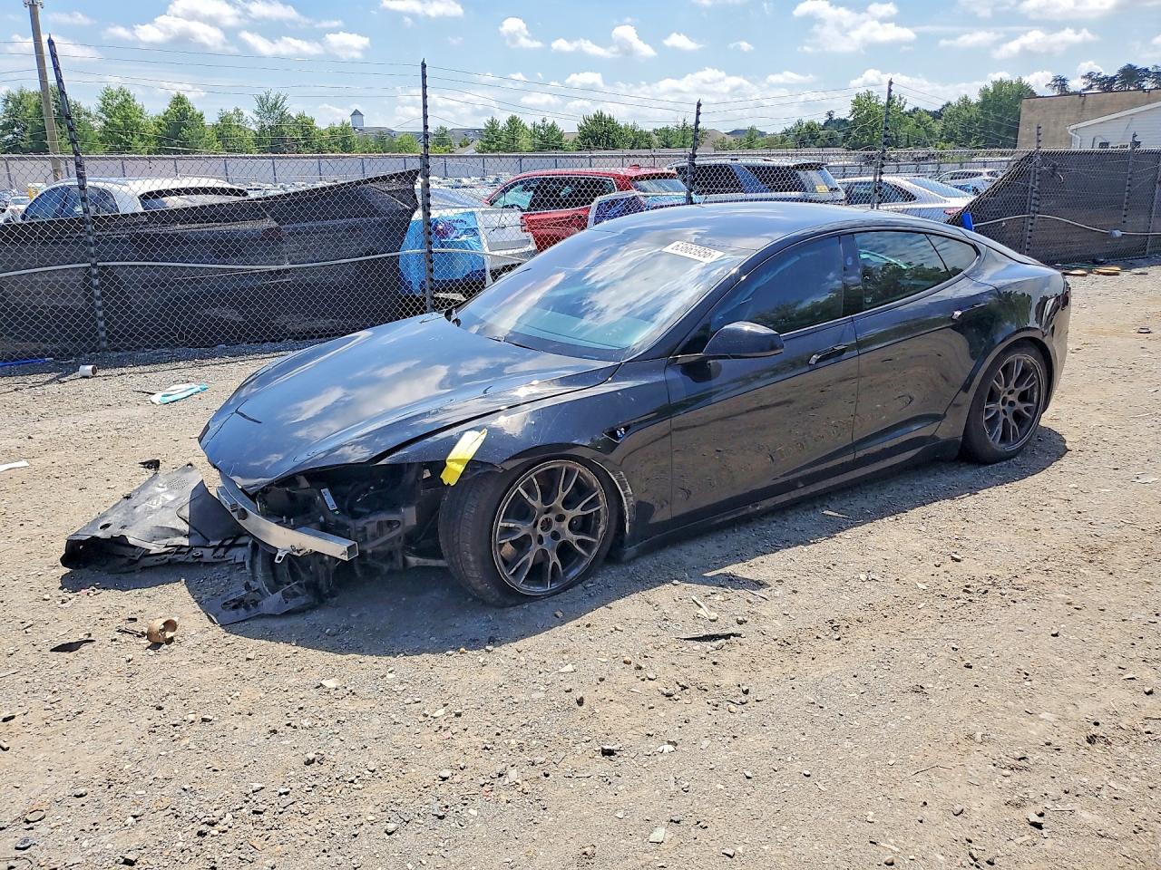 2023 Tesla Model S VIN 5YJSA1E53PF502948 — COPART salvage auction photo