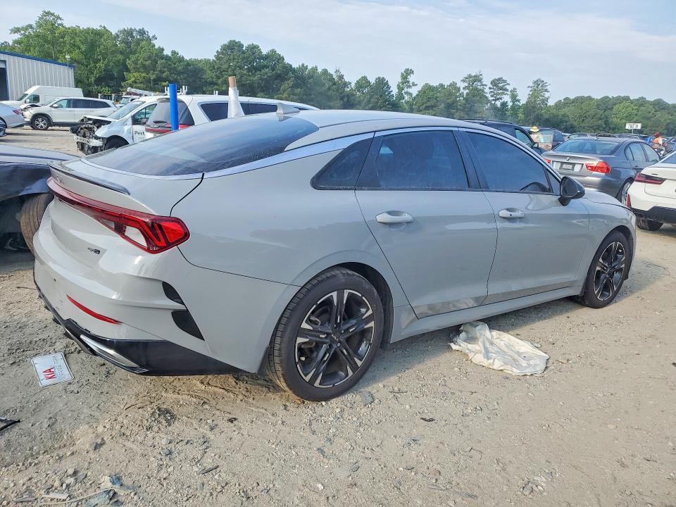 2022 Kia K5 VIN 5XXG64J28NG127735 COPART salvage auction — WATER/FLOOD, Fl - Cert Of Title-Slvg Rebld Flood, sold $7,000 on 2026-09-01 (photo 3)