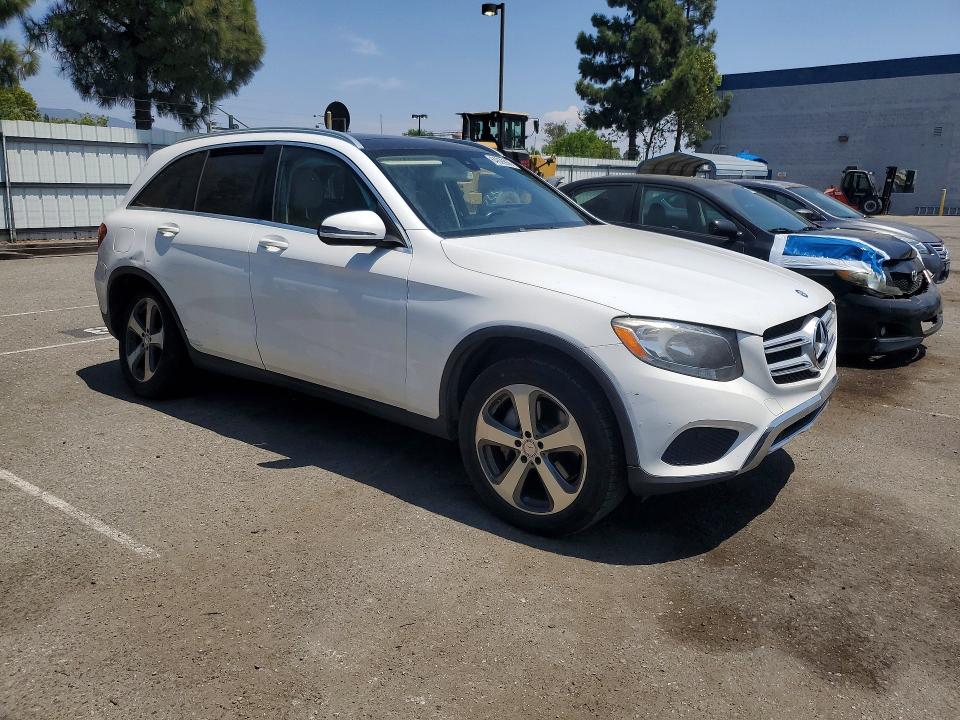 2017 Mercedes-benz Glc VIN WDC0G4JB6HF165041 COPART salvage auction — REAR END, Ca - Dis/Dlr/Exp Only Clean Title, sold $250 on 2026-08-13 (photo 4)
