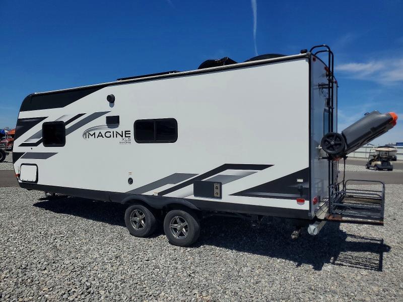 2023 Grand design Imagine VIN 573TE2629P3431182 COPART salvage auction — MINOR DENT/SCRATCHES, NV - SALVAGE TITLE, sold $5,400 on 2026-09-21 (photo 3)