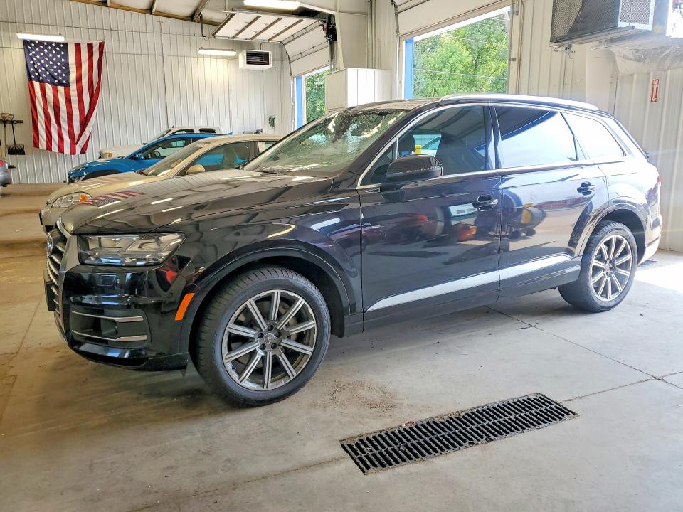 2018 Audi Q7 VIN WA1VAAF76JD024031 — COPART salvage auction photo