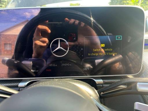 2022 Mercedes-benz S-klasse VIN W1K6G7GB6NA136999 COPART salvage auction — MINOR DENT/SCRATCHES, Tx - Certificate Of Title (P), sold $45,500 on 2026-08-27 (photo 9)