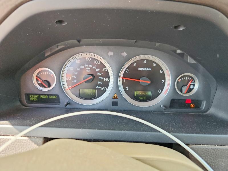 2008 Volvo Xc90 VIN YV4CZ852881461607 COPART salvage auction — MINOR DENT/SCRATCHES, CT - CERTIFICATE OF TITLE, sold $575 on 2026-08-17 (photo 9)