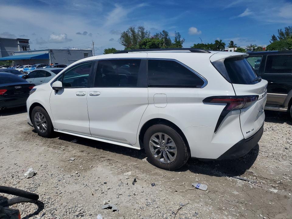 2026 Toyota Sienna VIN 5TDKSKFC7TS231527 COPART salvage auction — FRONT END, Nc - Salvage Certificate Of Title (P), sold $15,500 on 2026-08-21 (photo 2)